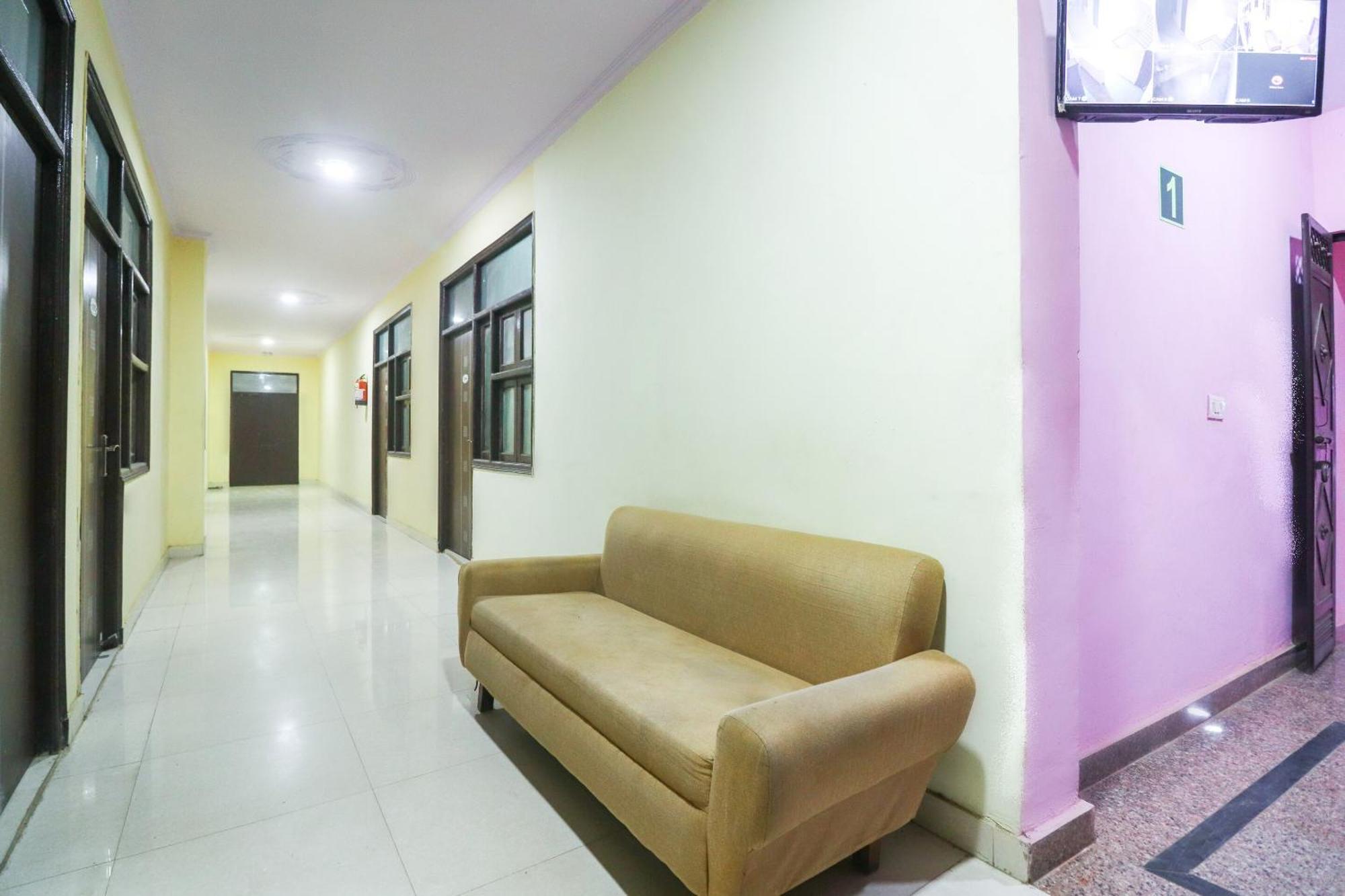 Hotel O Sunrise Inn Indirapuram エクステリア 写真
