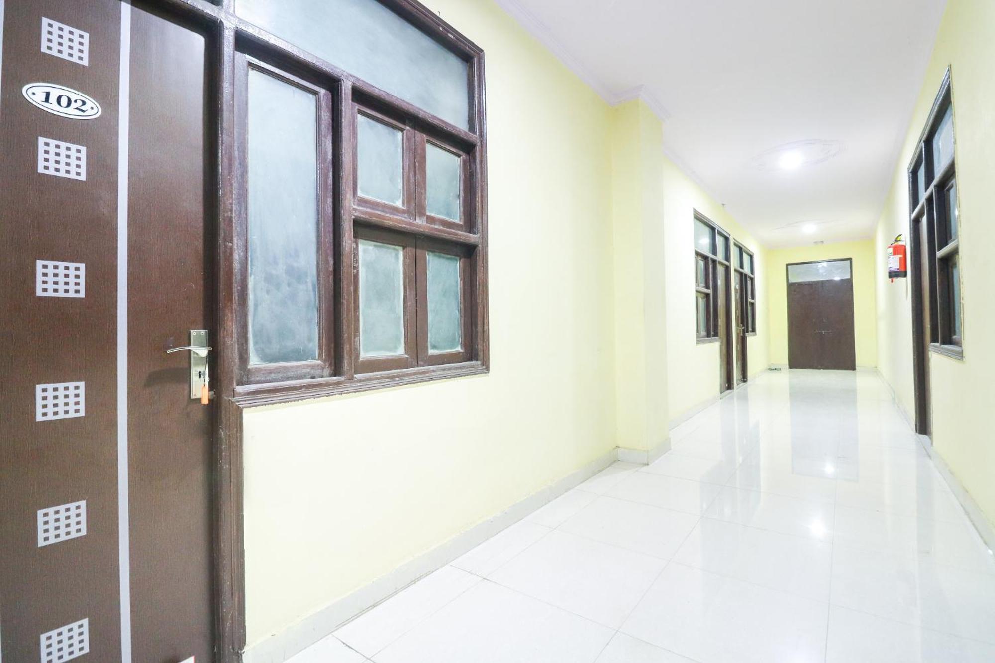 Hotel O Sunrise Inn Indirapuram エクステリア 写真